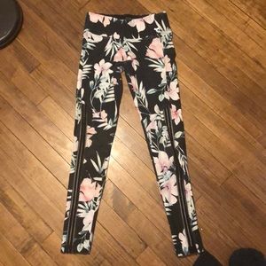 PINK brand leggings